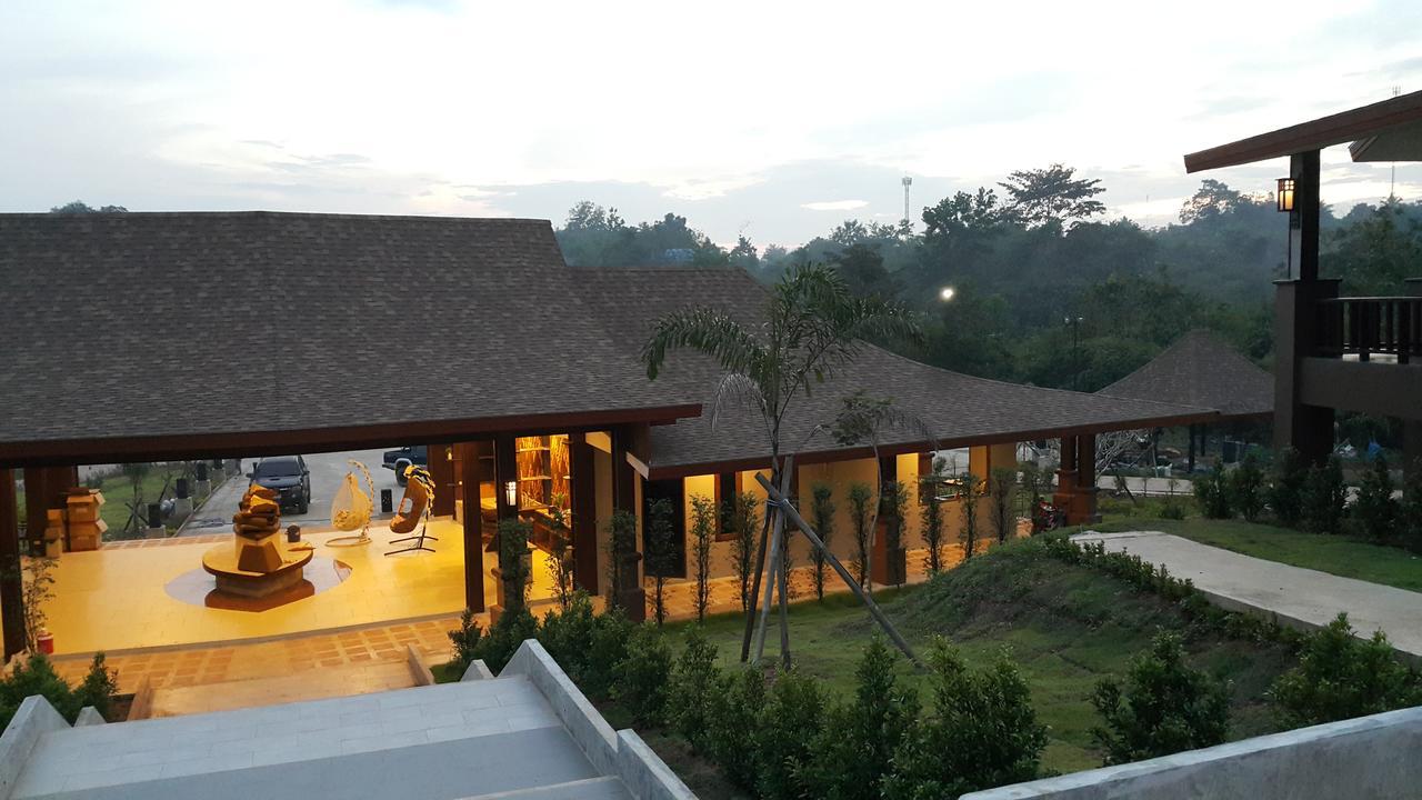 Phu Chom Mork Resort Sangkhla Buri Exterior foto